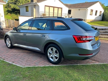Used Skoda Superb 2017 for sale - 75932265: Photo