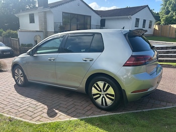 Used Volkswagen Golf 2019 for sale - 78895241: Photo