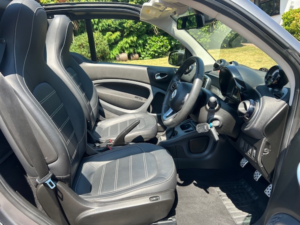 Used smart fortwo 2017 for sale - 75093539: Photo 7