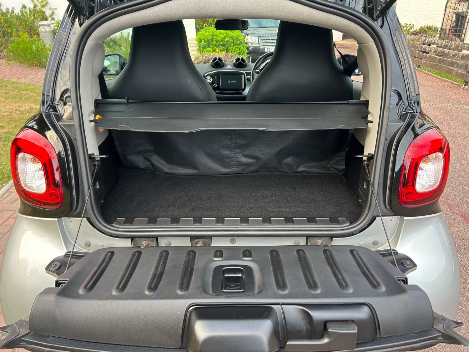 Vehicle 22