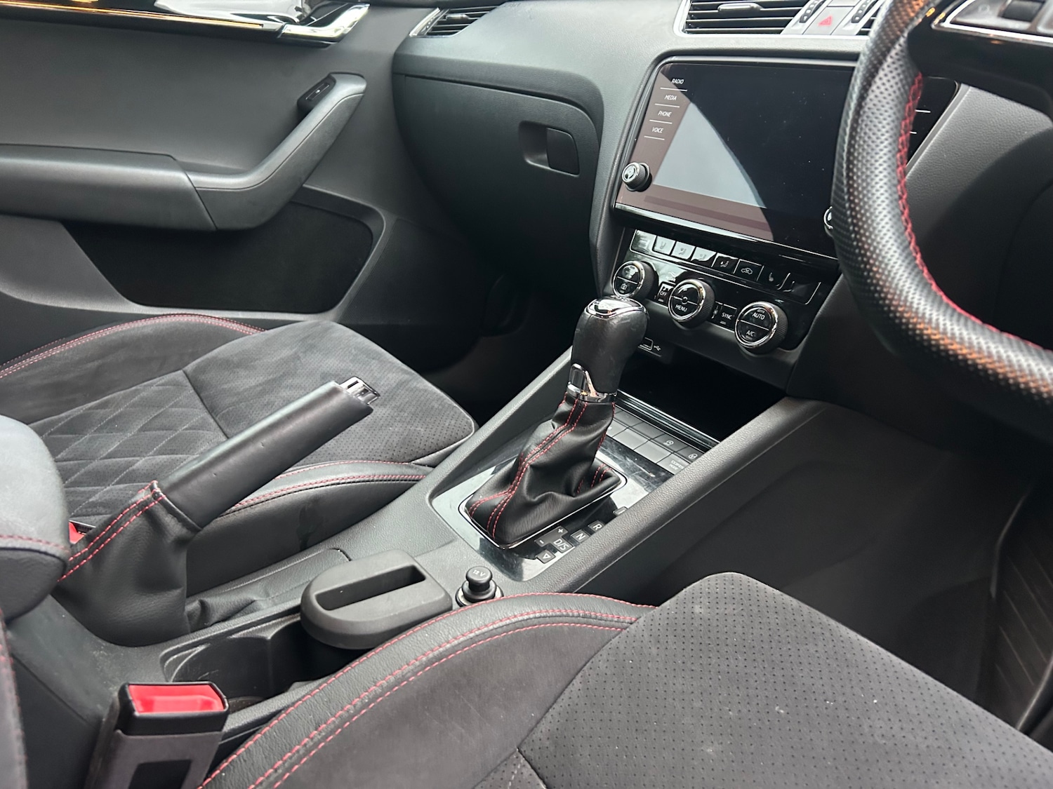 Used Skoda Octavia 2018 for sale - 76418606: Photo 21