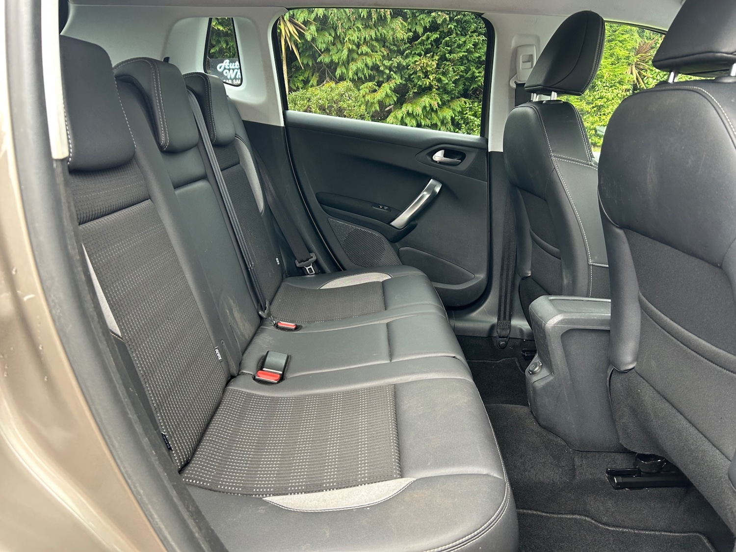 Used Peugeot 2008 2015 for sale - 76212251: Photo 18