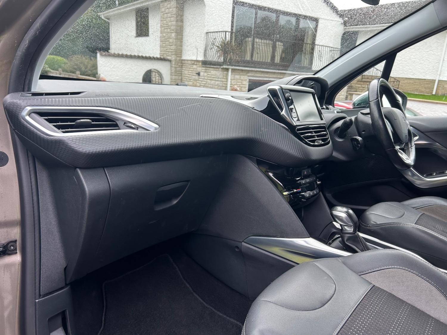 Used Peugeot 2008 2015 for sale - 76212251: Photo 23