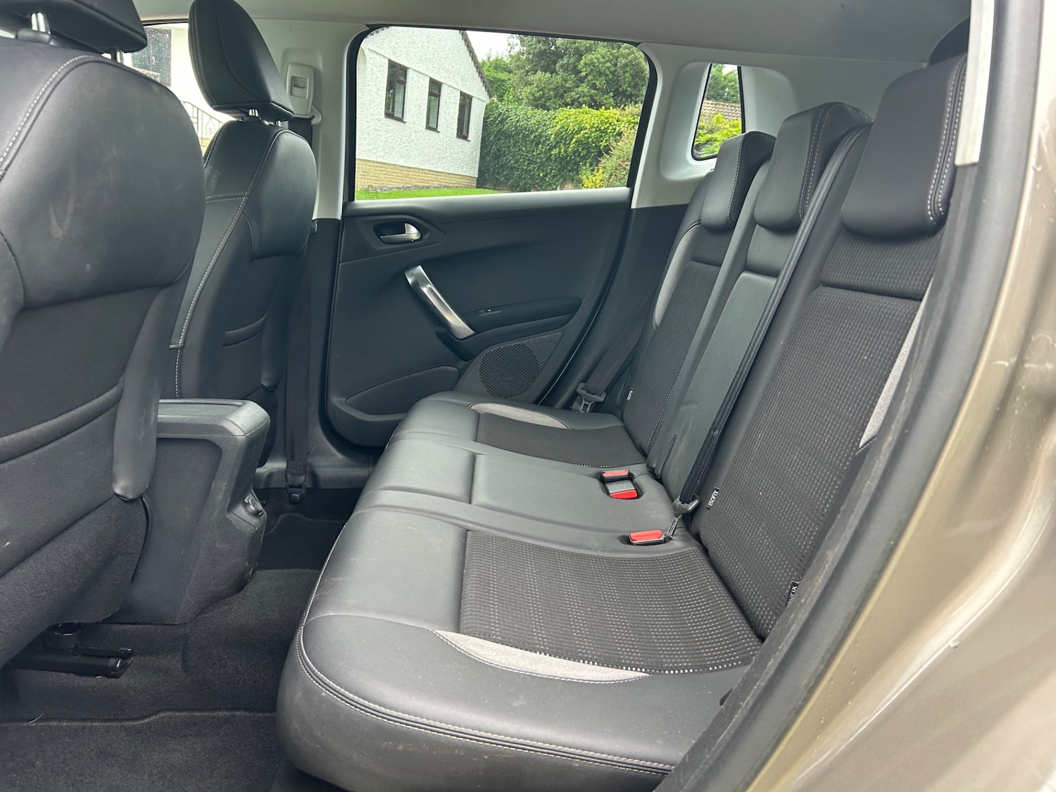 Used Peugeot 2008 2015 for sale - 76212251: Photo 25