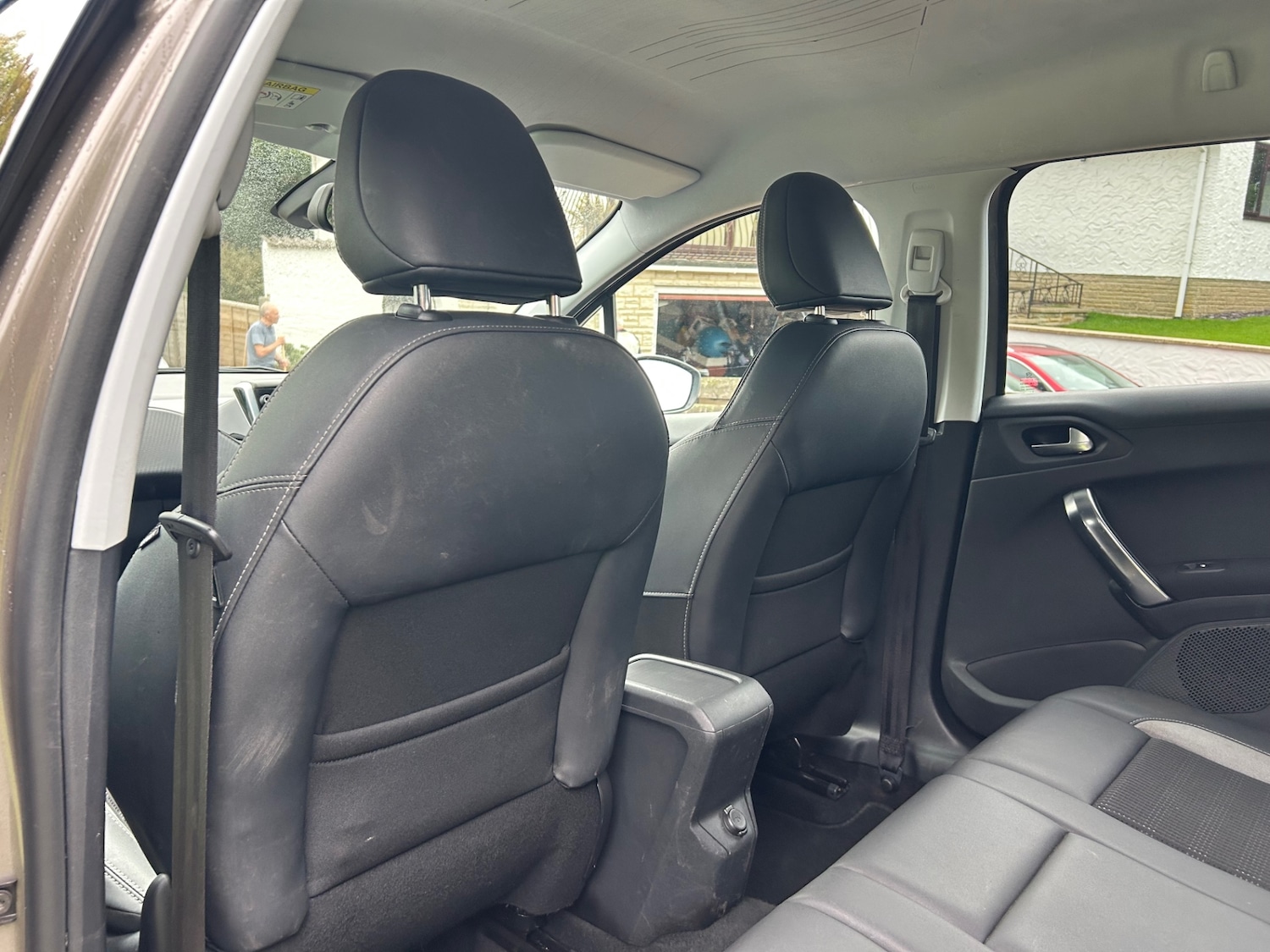 Used Peugeot 2008 2015 for sale - 76212251: Photo 26