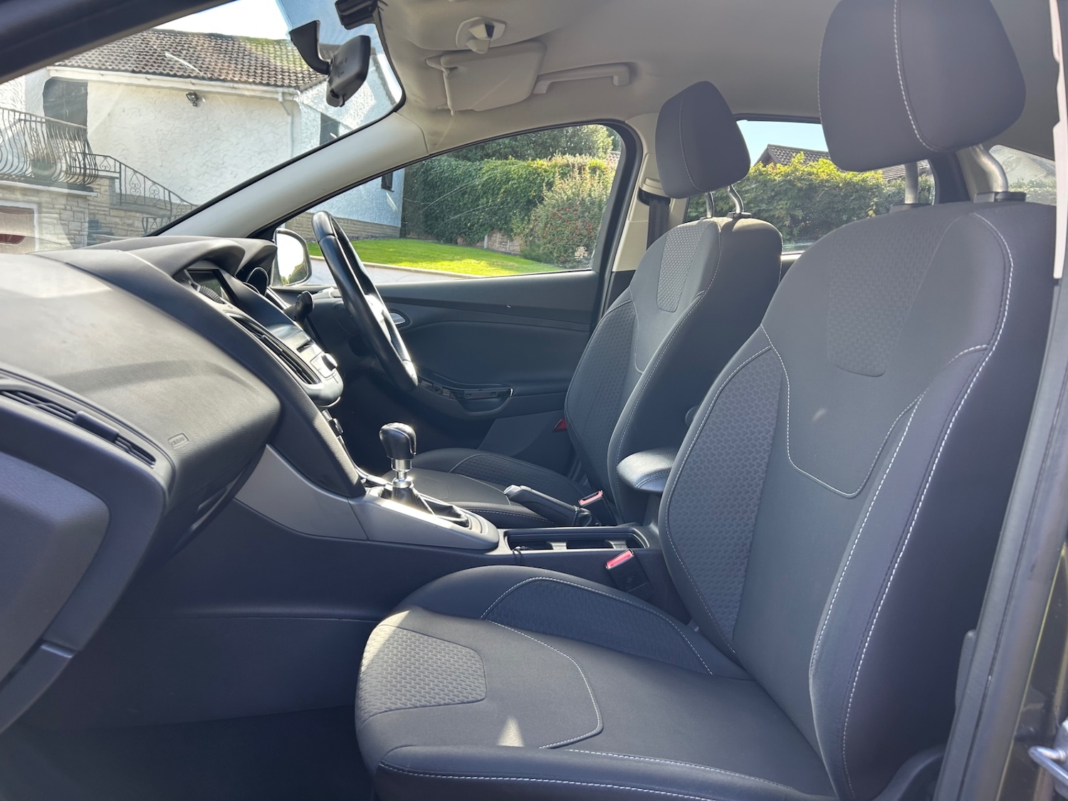 Used Ford Focus 2017 for sale - 76278084: Photo 23