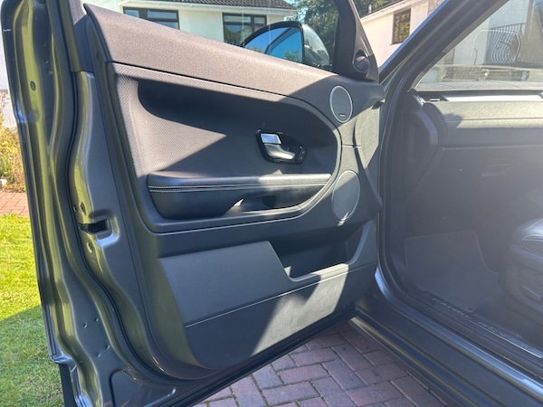 Used Land Rover Range Rover Evoque 2015 for sale - 76212203: Photo 34