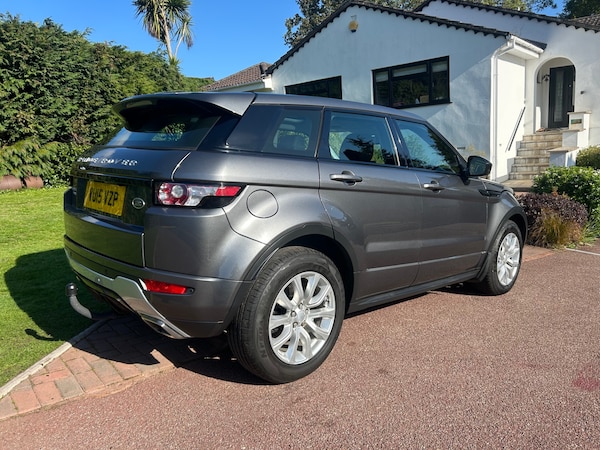 Used Land Rover Range Rover Evoque 2015 for sale - 76212203: Photo 3