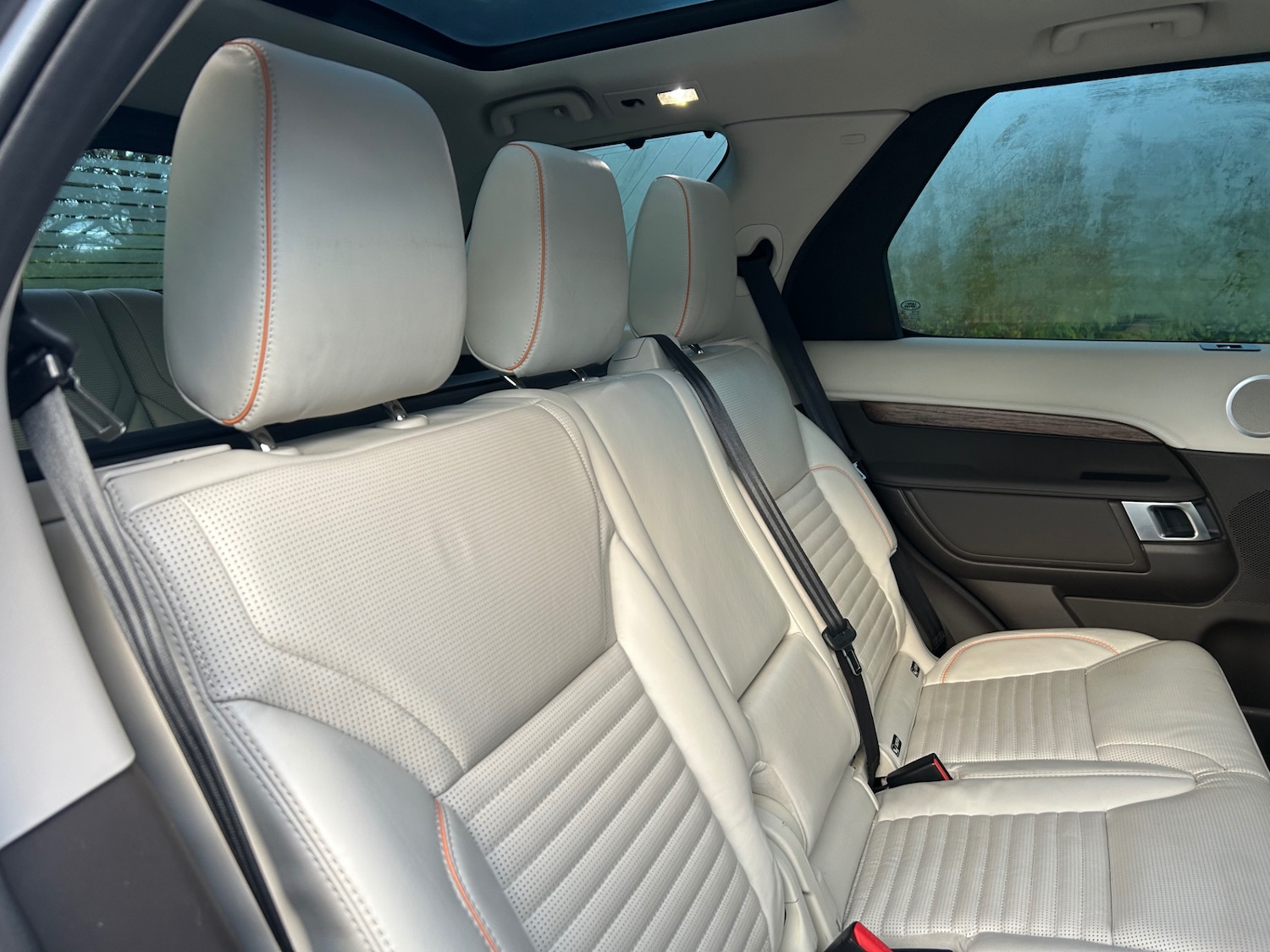 Used Land Rover Discovery 2017 for sale - 77015182: Photo 26