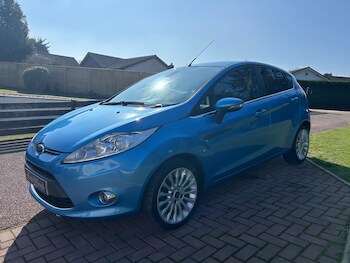 Used Ford Fiesta 2011 for sale - 77736250: Photo