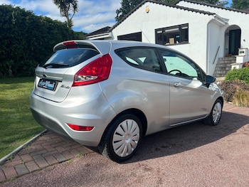 Used Ford Fiesta 2011 for sale - 78957462: Photo