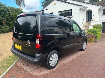 Used Citroen Berlingo 2017 for sale - 76281058: Photo 3