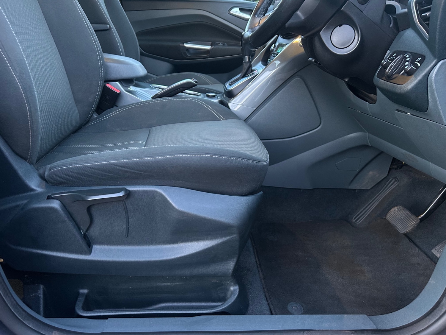 Used Ford C-Max 2014 for sale - 77107755: Photo 15