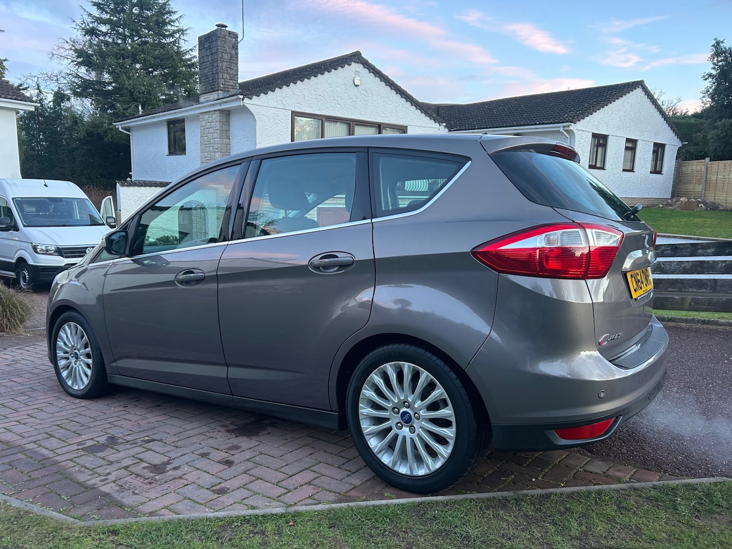 Used Ford C-Max 2014 for sale - 77107755: Photo 4