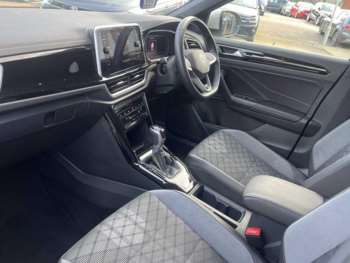 Used Volkswagen T-Roc 2023 for sale - 72870233: Photo