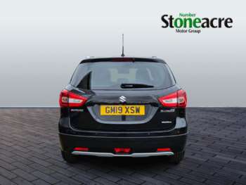 Used Suzuki SX4 S-Cross 2019 for sale - 74700307: Photo