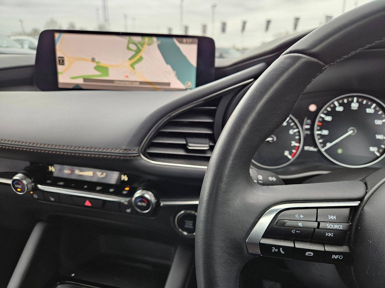 Used Mazda Mazda3 2024 for sale - 77958440: Photo 15