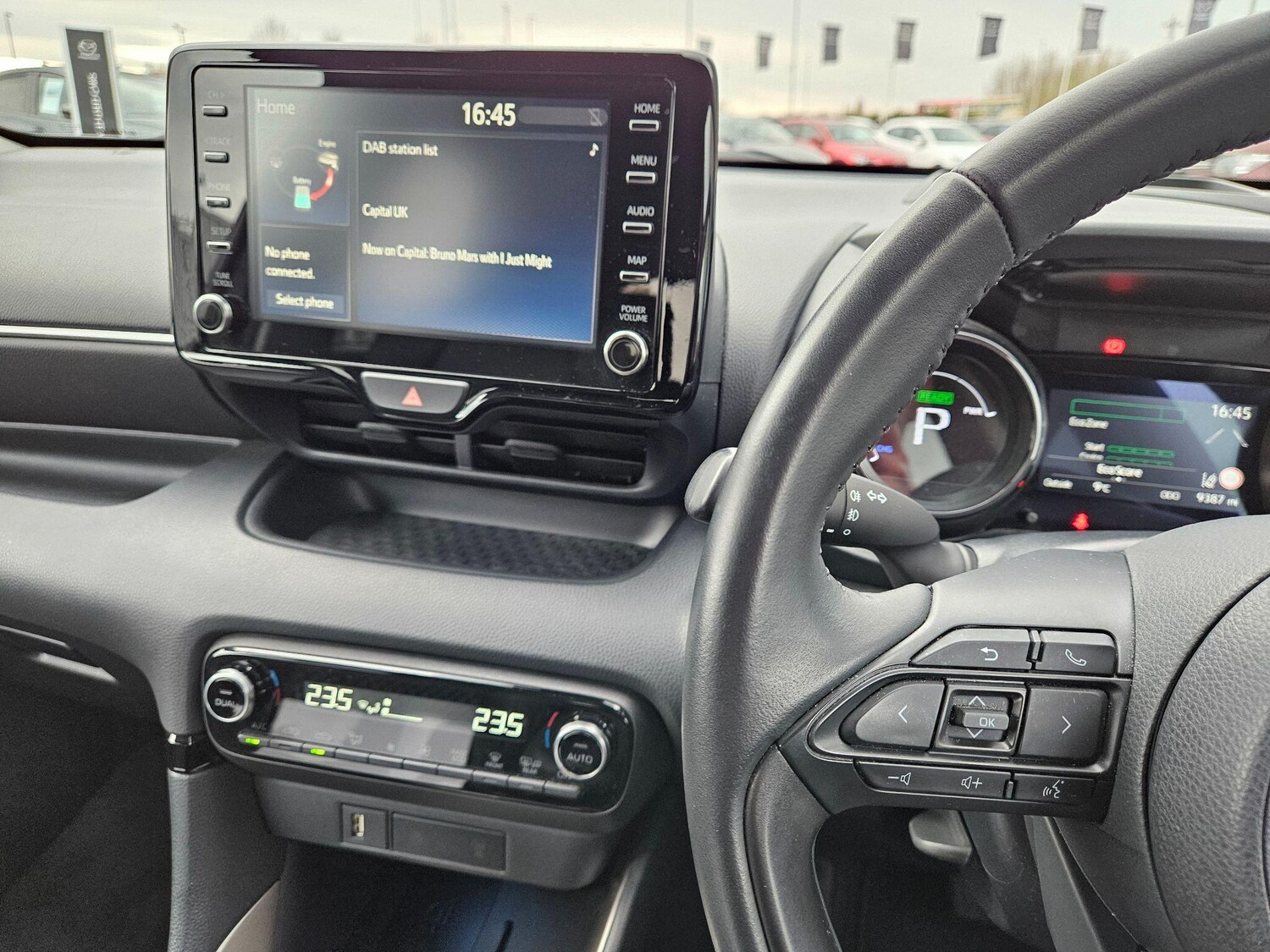 Used Mazda Mazda2 HYBRID 2023 for sale - 78020426: Photo 15