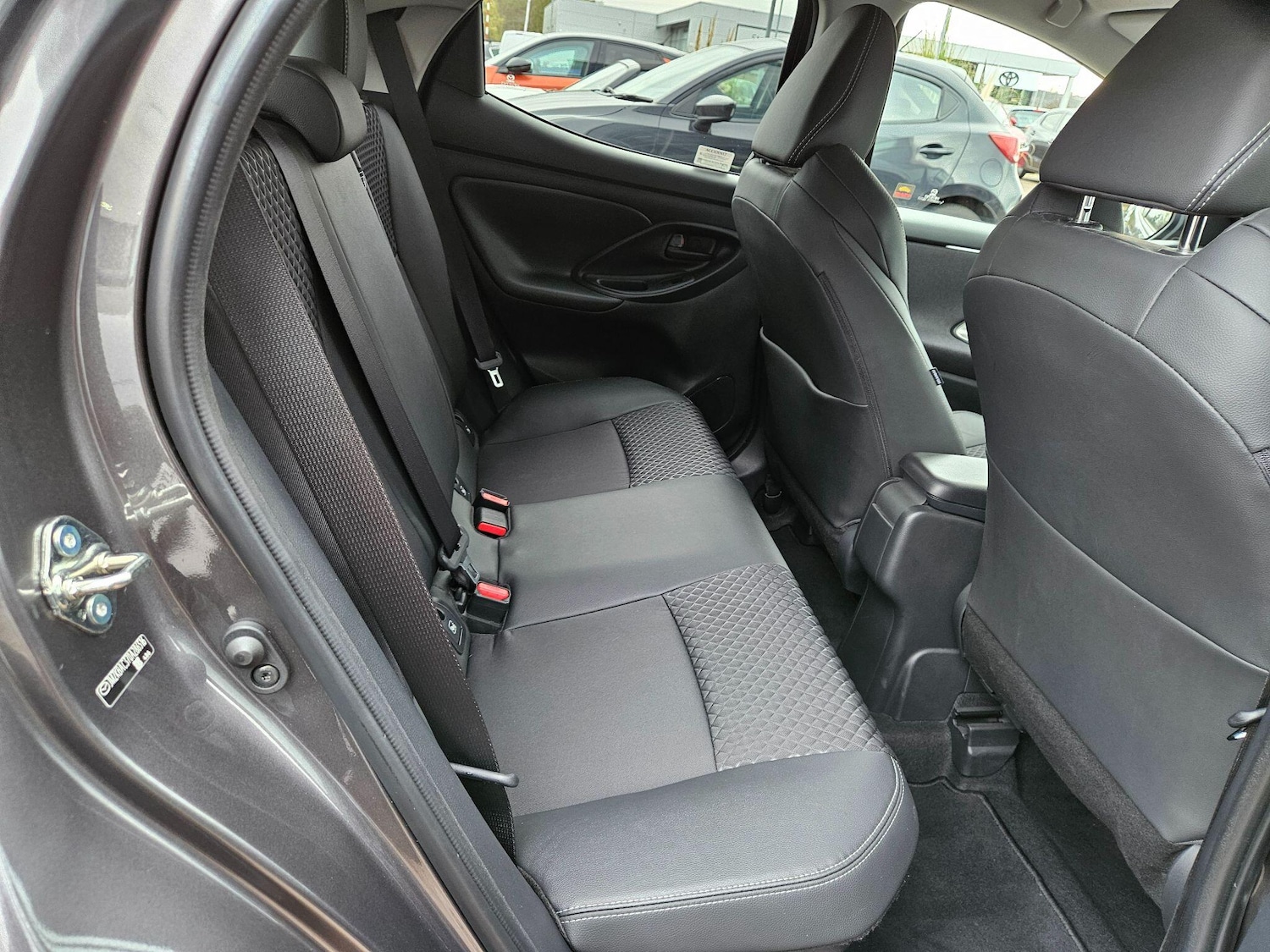 Used Mazda Mazda2 HYBRID 2023 for sale - 78020426: Photo 17