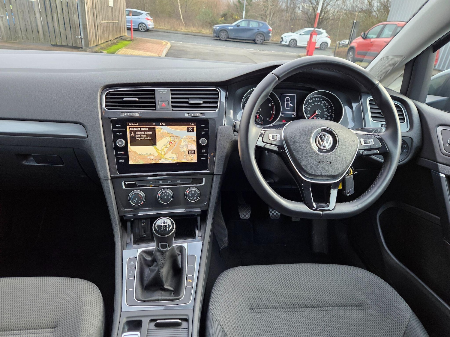 Used Volkswagen Golf 2018 for sale - 77538218: Photo 12