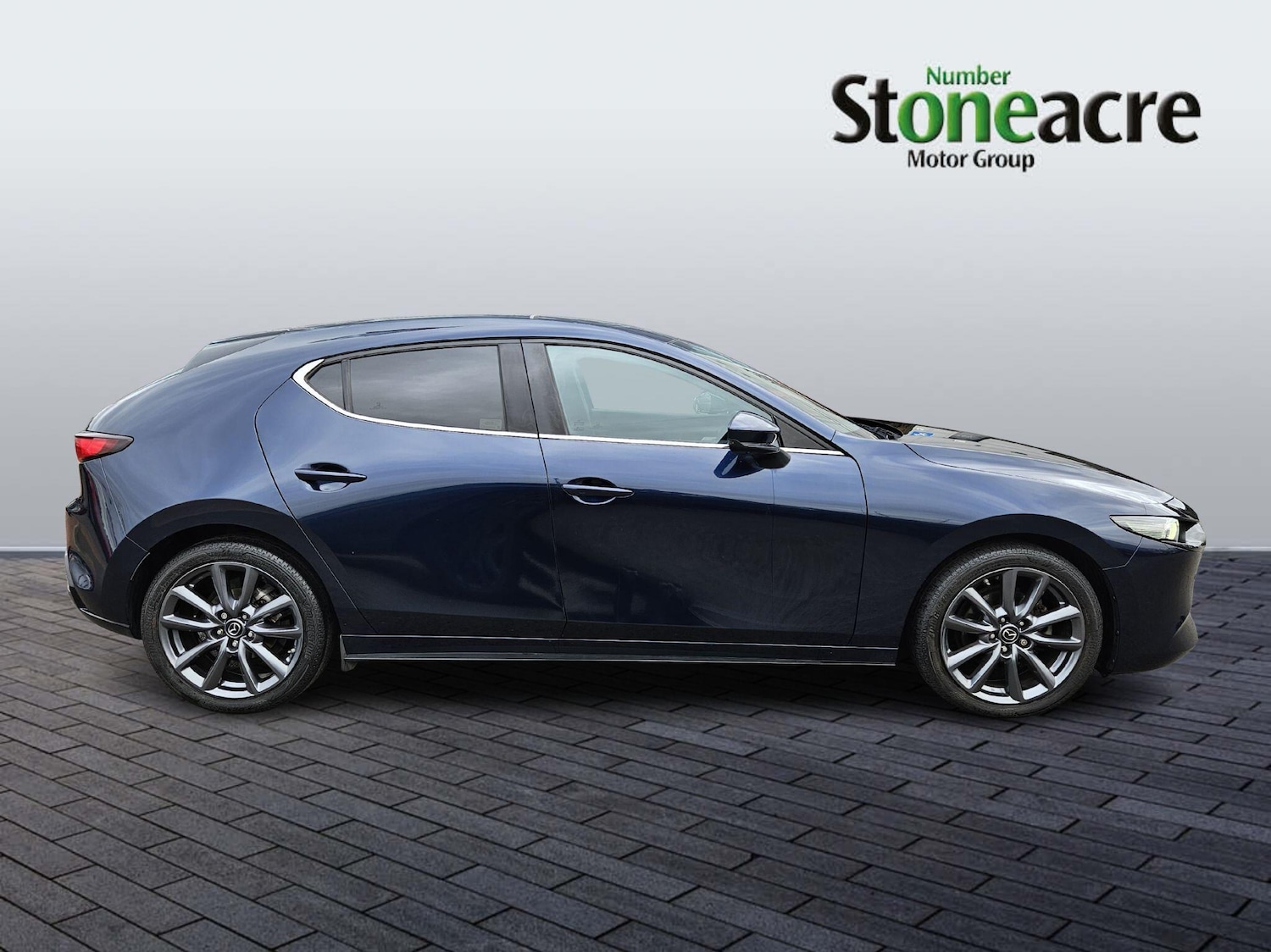 Used Mazda Mazda3 2023 for sale - 77738069: Photo 2