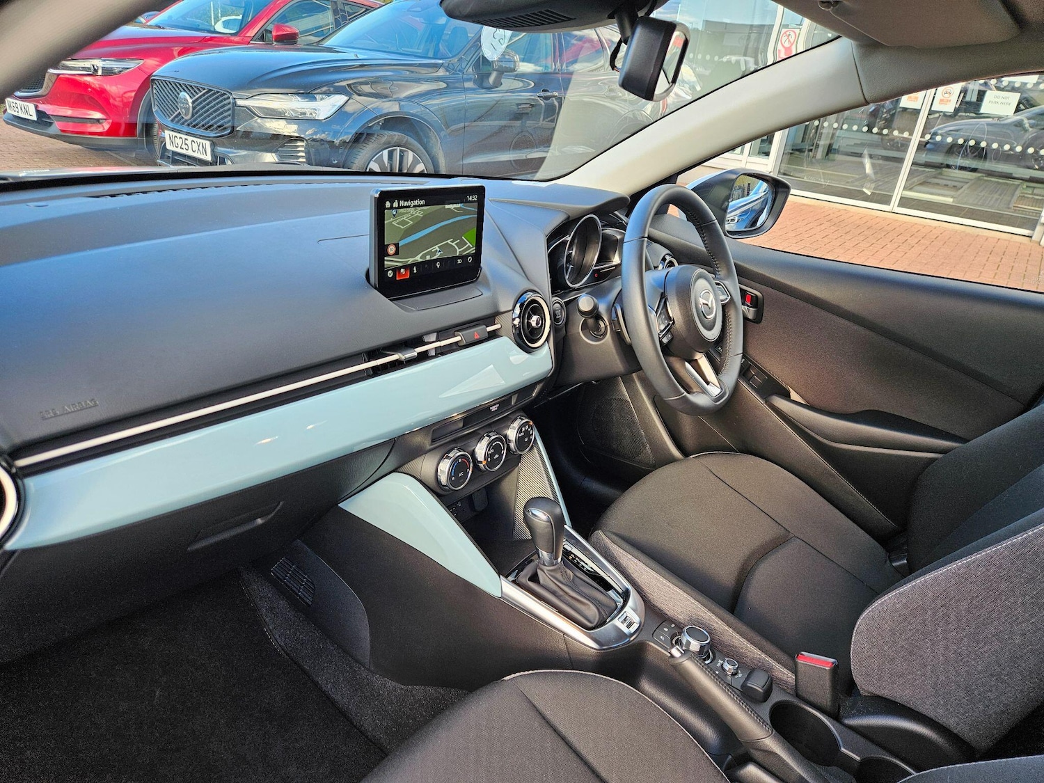 Used Mazda Mazda2 2024 for sale - 76349208: Photo 13