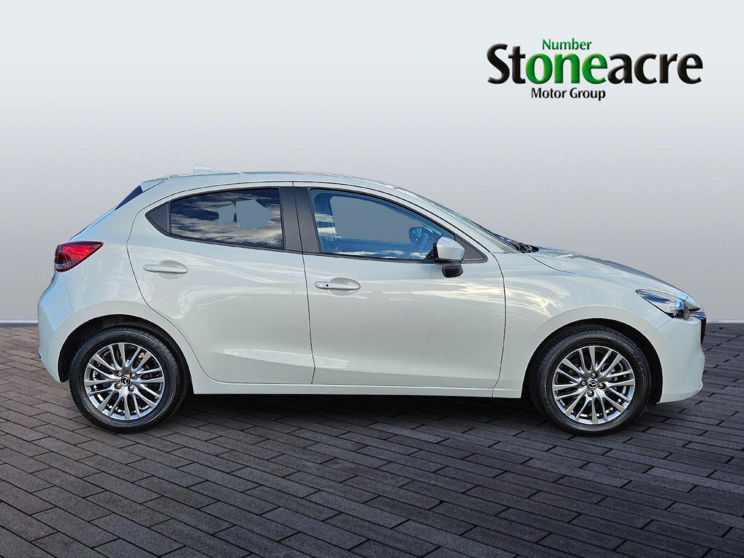 Used Mazda Mazda2 2024 for sale - 76349208: Photo 2