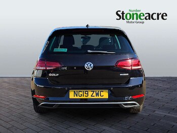 Used Volkswagen Golf 2019 for sale - 78809142: Photo
