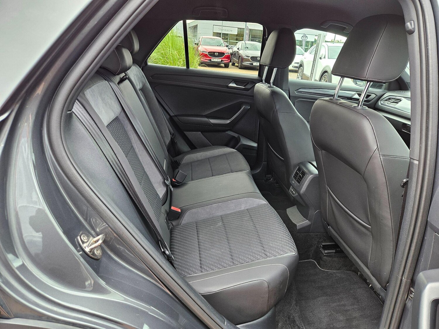 Used Volkswagen T-Roc 2021 for sale - 76214424: Photo 24