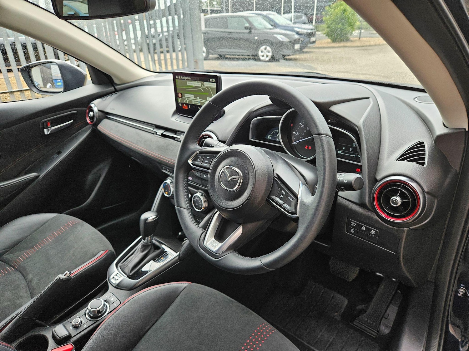 Used Mazda Mazda2 2024 for sale - 76898266: Photo 11