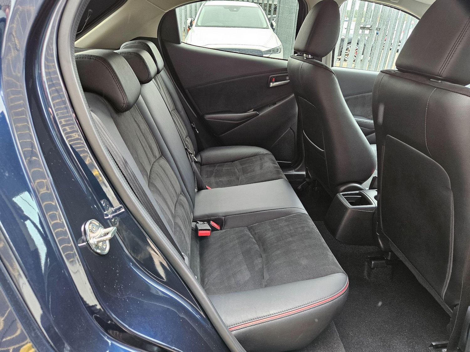 Used Mazda Mazda2 2024 for sale - 76898266: Photo 17