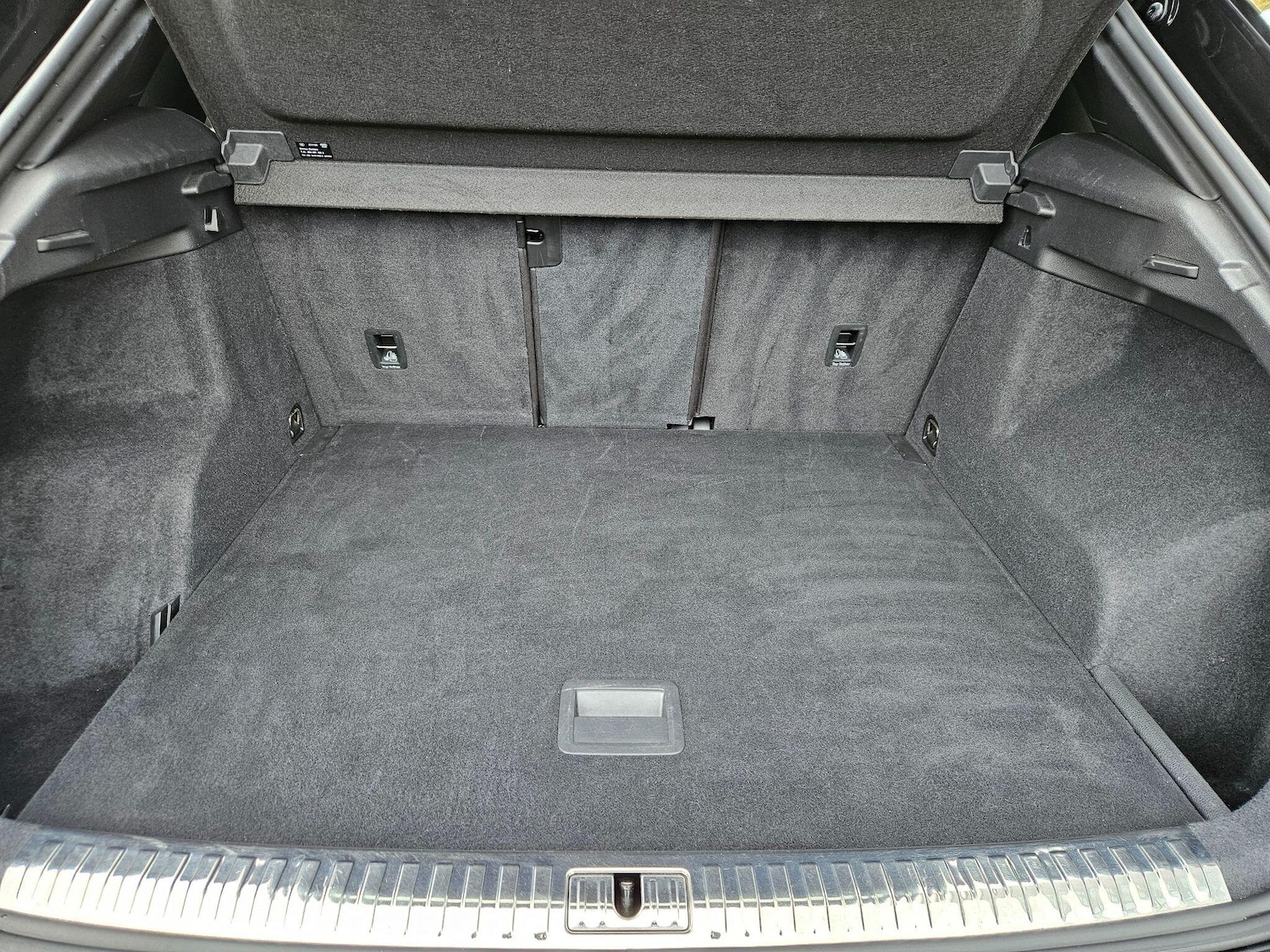 Used Audi Q3 2020 for sale - 76898280: Photo 10