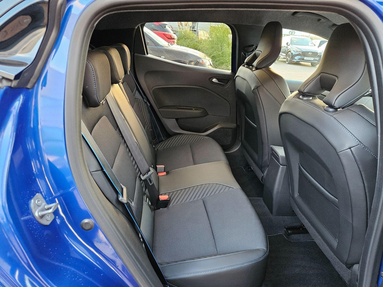 Used Renault Clio 2023 for sale - 76408799: Photo 19