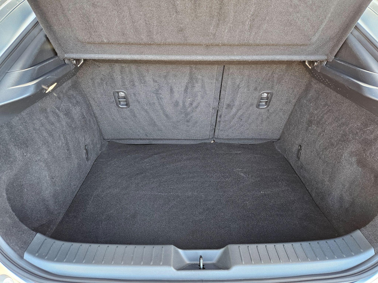 Used Mazda CX-30 2023 for sale - 76571993: Photo 10