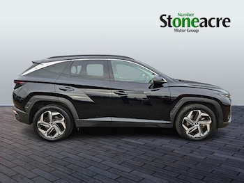 Used Hyundai TUCSON 2023 for sale - 76122645: Photo 2