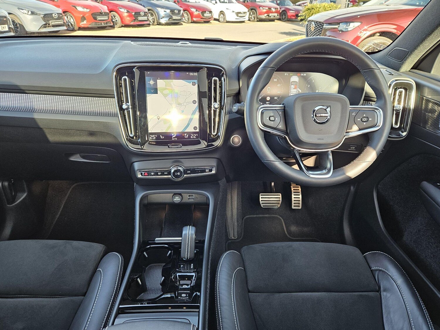 Used Volvo XC40 for sale - 78086785: Photo 12