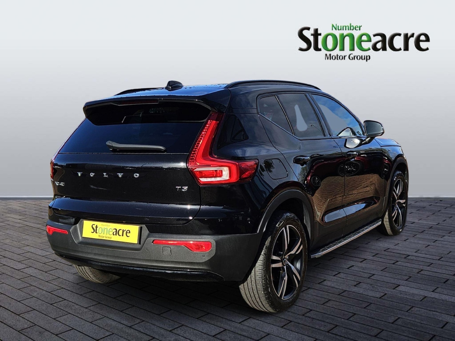 Used Volvo XC40 for sale - 78086785: Photo 3