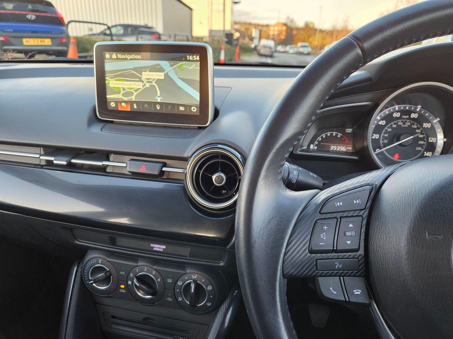 Used Mazda Mazda2 2016 for sale - 77696455: Photo 15