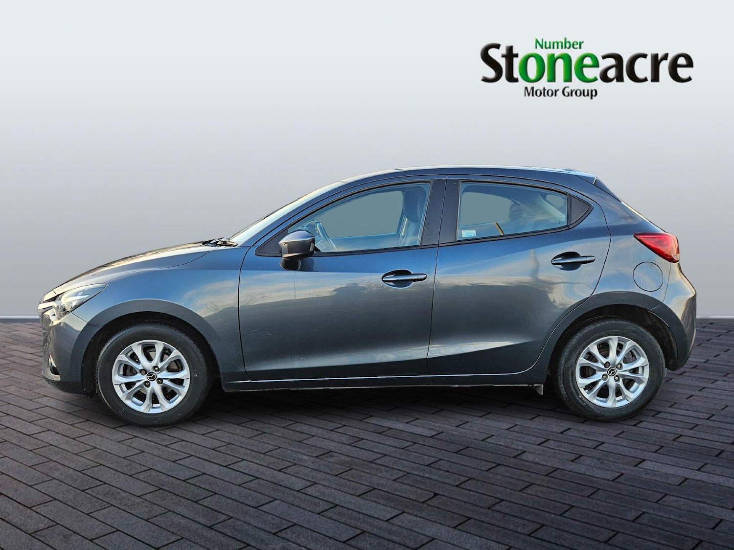 Used Mazda Mazda2 2016 for sale - 77696455: Photo 6