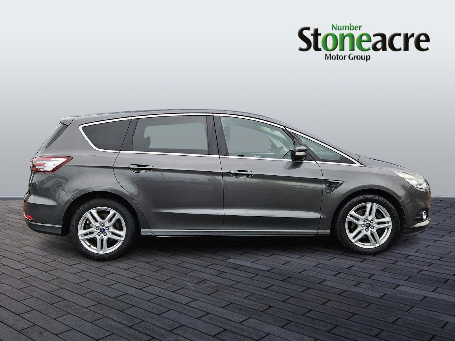 Used Ford S-Max 2019 for sale - 76521981: Photo 2