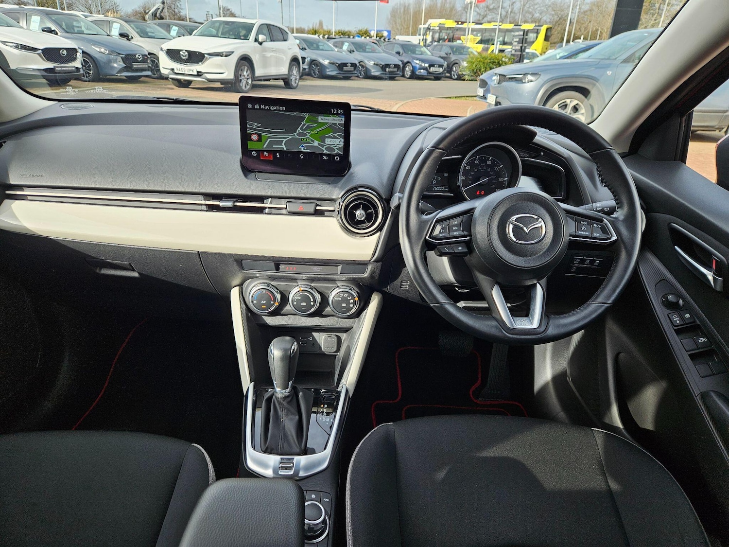 Used Mazda Mazda2 2023 for sale - 77671493: Photo 12