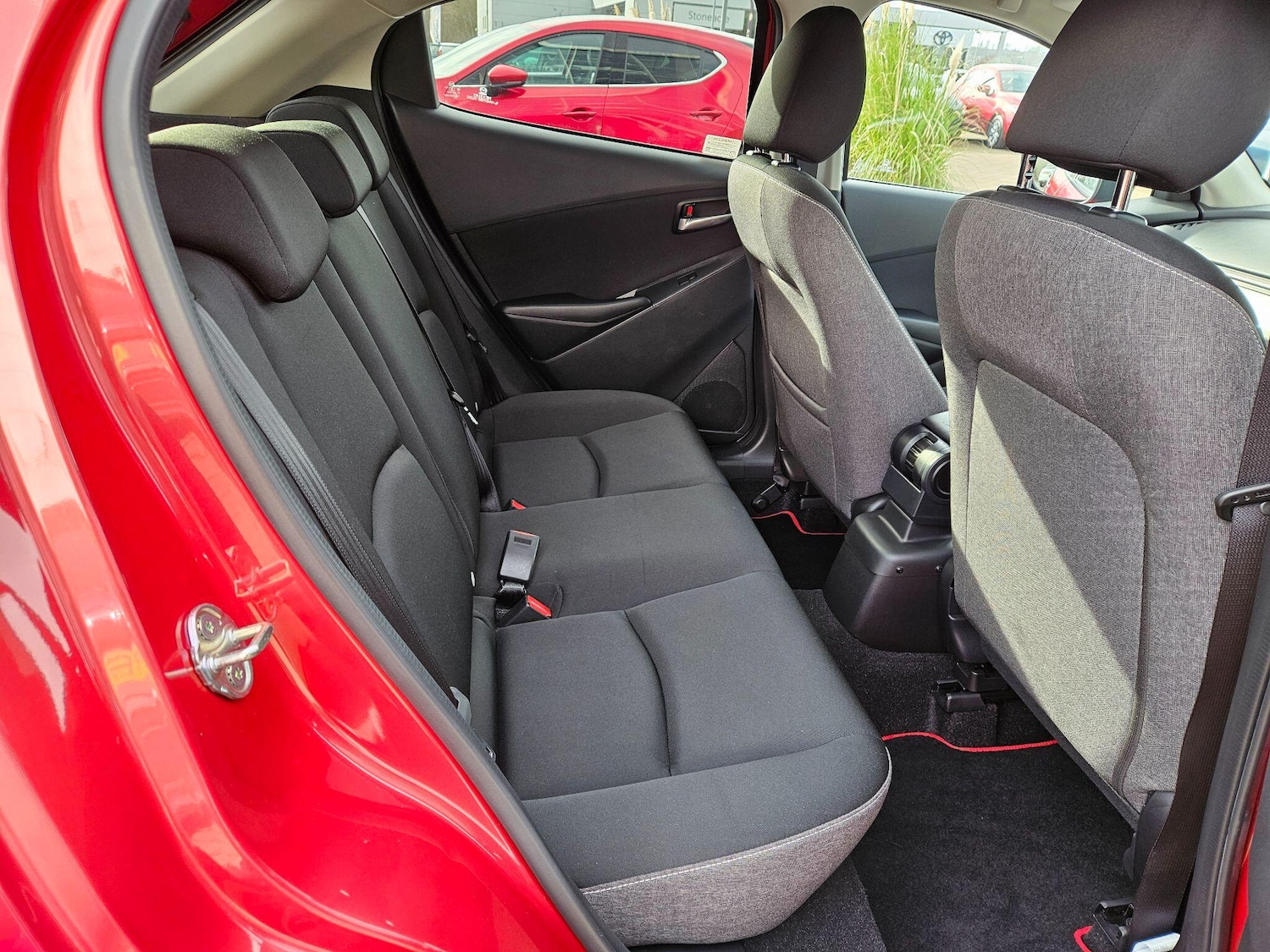 Used Mazda Mazda2 2023 for sale - 77671493: Photo 17