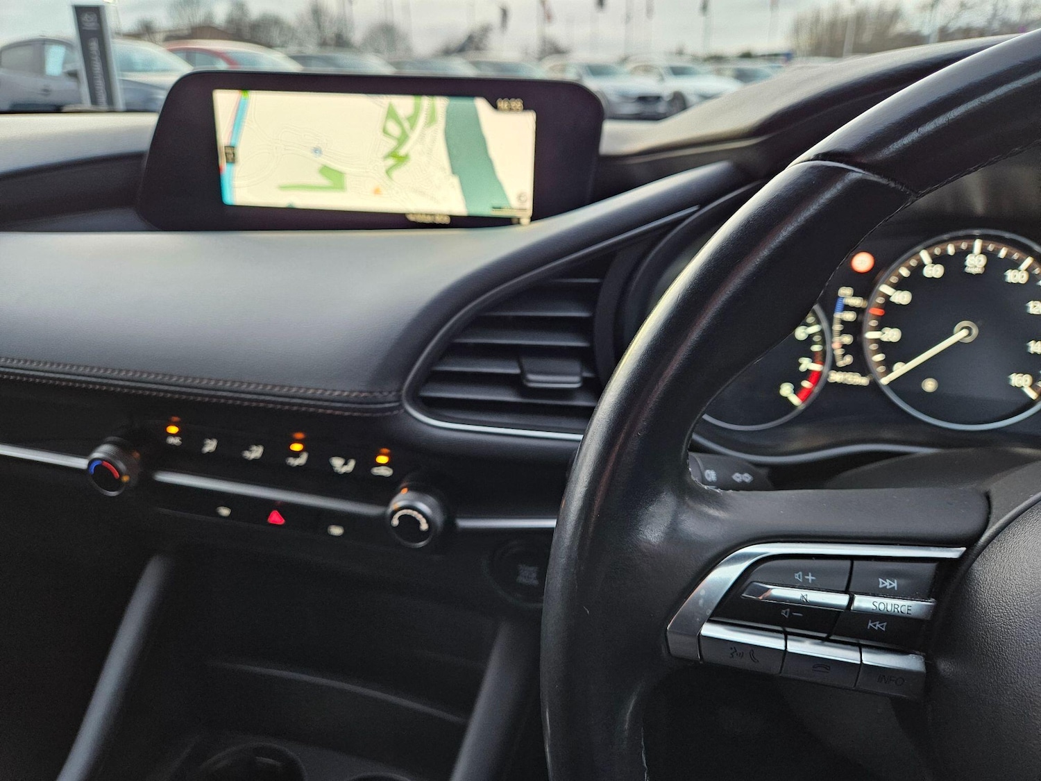 Used Mazda Mazda3 2022 for sale - 77611965: Photo 15