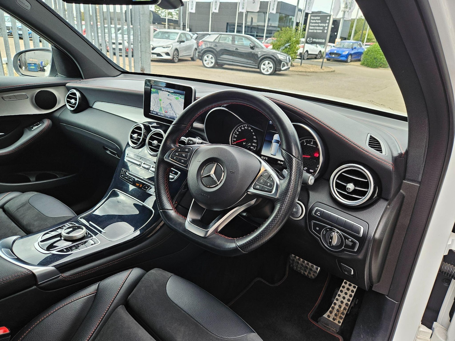 Used Mercedes-Benz GLC 2019 for sale - 76849895: Photo 11