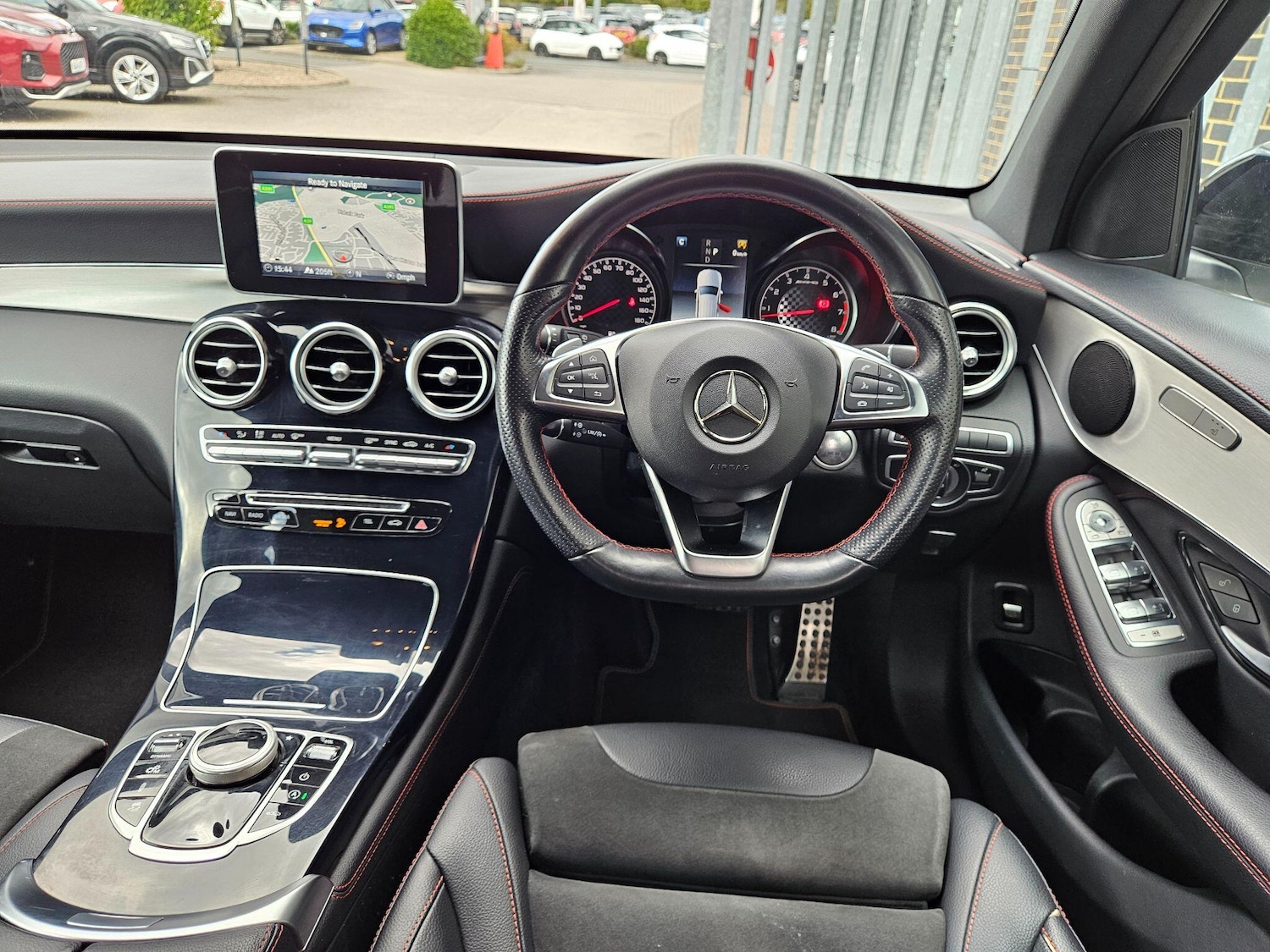 Used Mercedes-Benz GLC 2019 for sale - 76849895: Photo 12