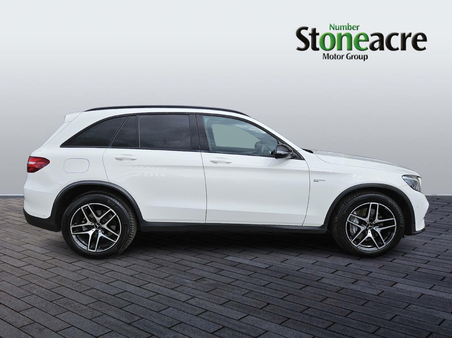 Used Mercedes-Benz GLC 2019 for sale - 76849895: Photo 2