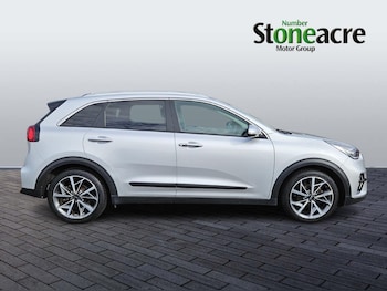 Used Kia Niro 2021 for sale - 76239001: Photo
