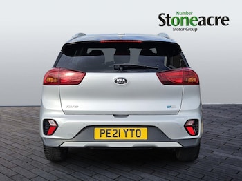 Used Kia Niro 2021 for sale - 76239001: Photo