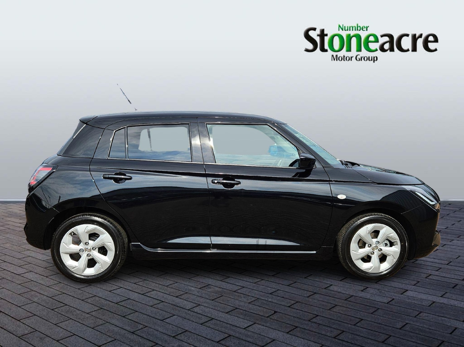 Used Suzuki Swift 2025 for sale - 76702093: Photo 2