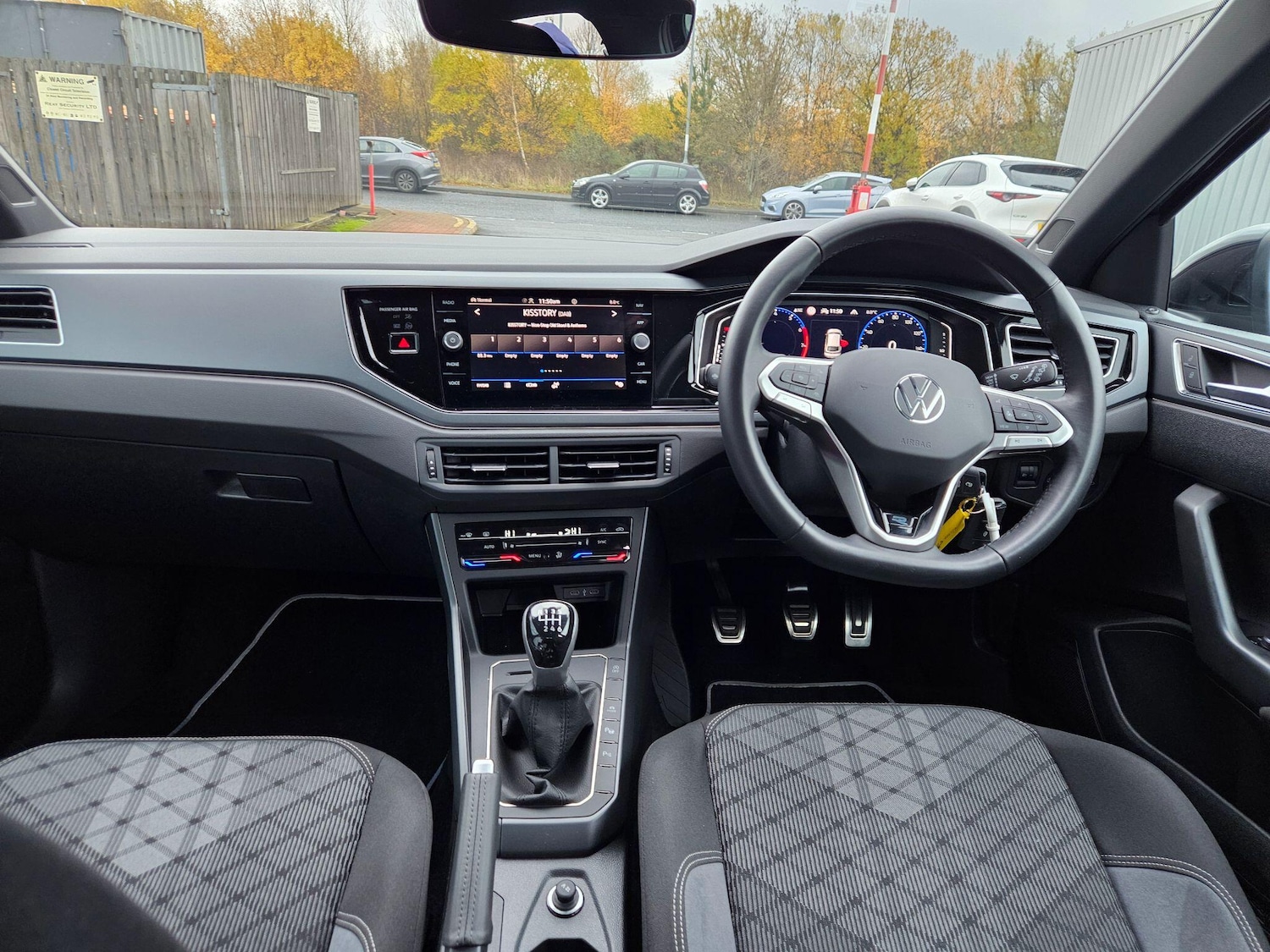 Used Volkswagen Taigo 2025 for sale - 76850415: Photo 12